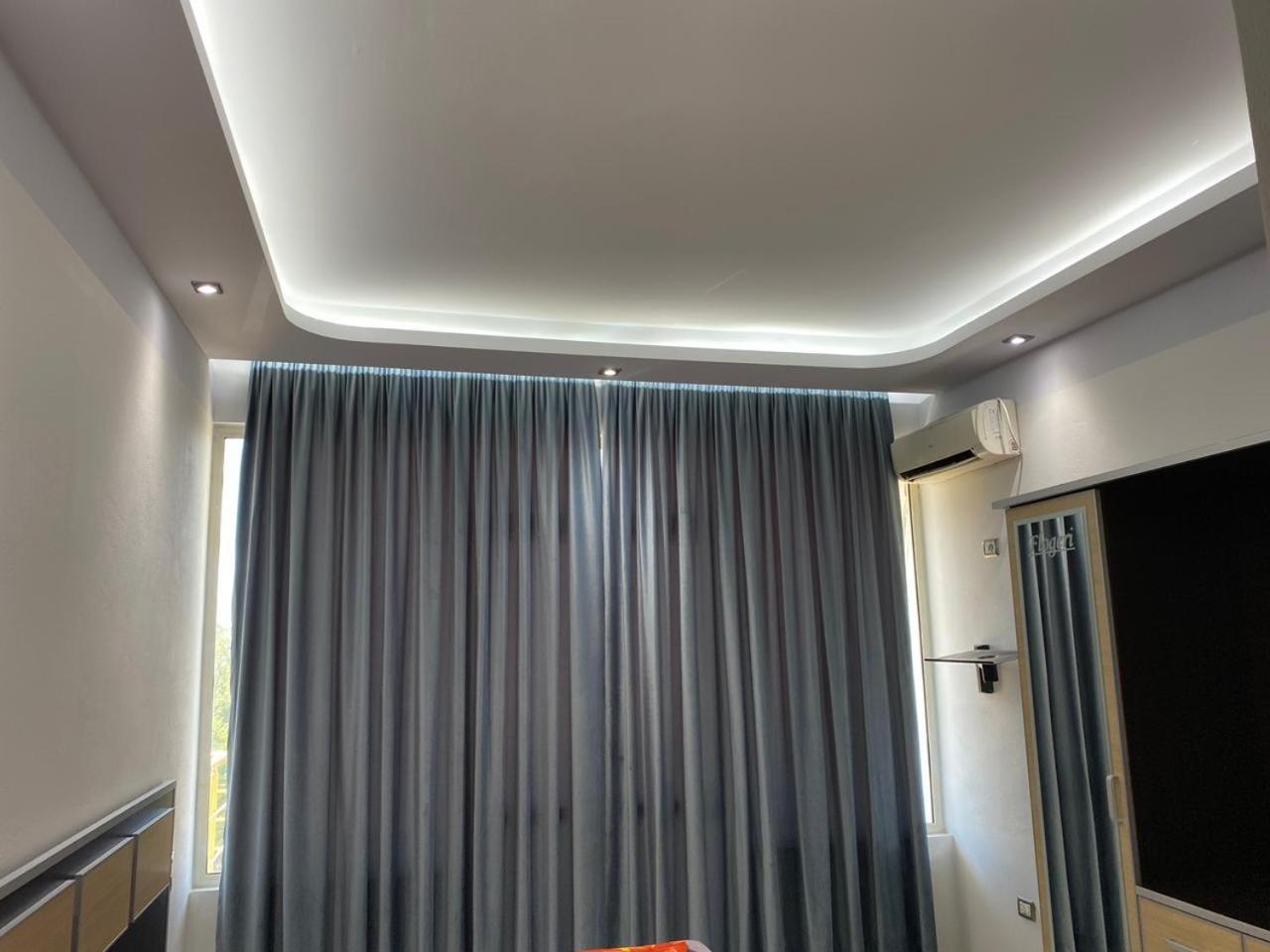 Hotel Floger World Vlore